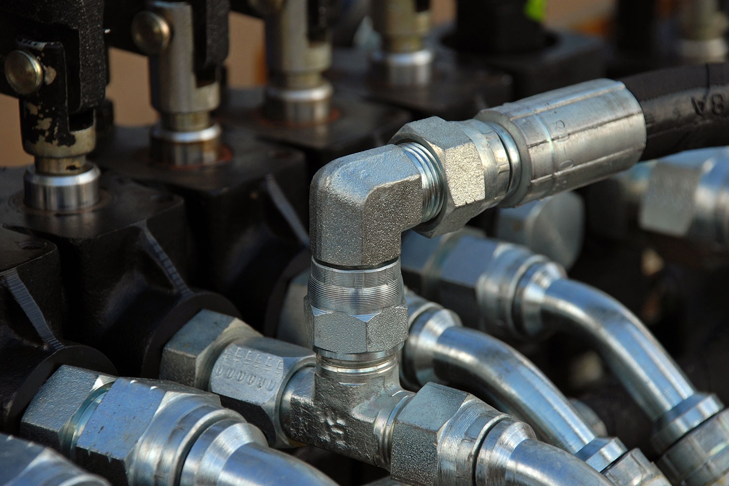 Tipologie di raccordi idraulici: guida completa per impianti idrici e fognari